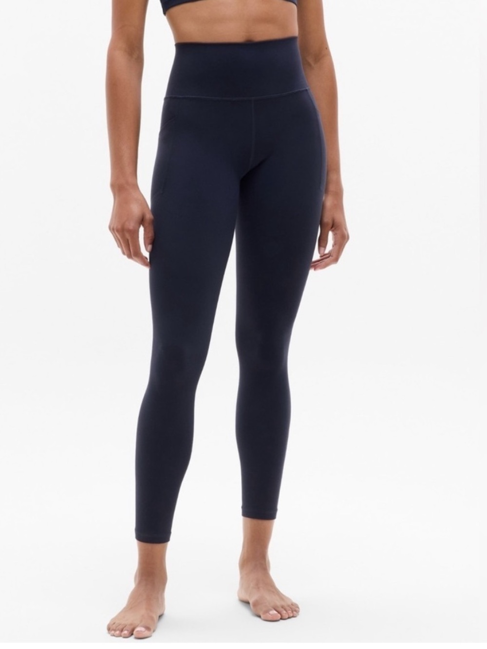 Athleta Navy High-Rise 7/8 Salutation Leggings